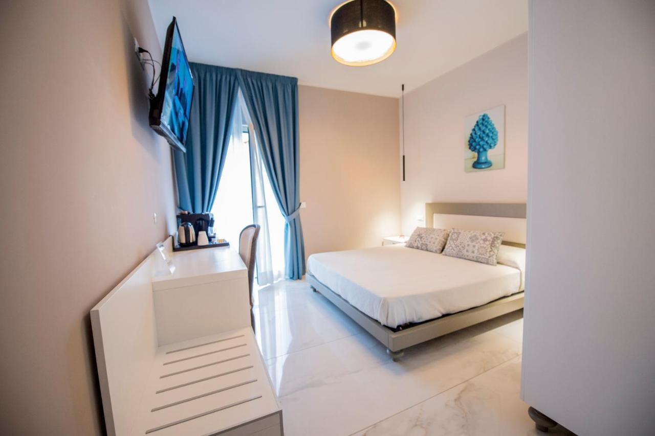 Milazzo Aeolian Sea Port B&B Екстер'єр фото