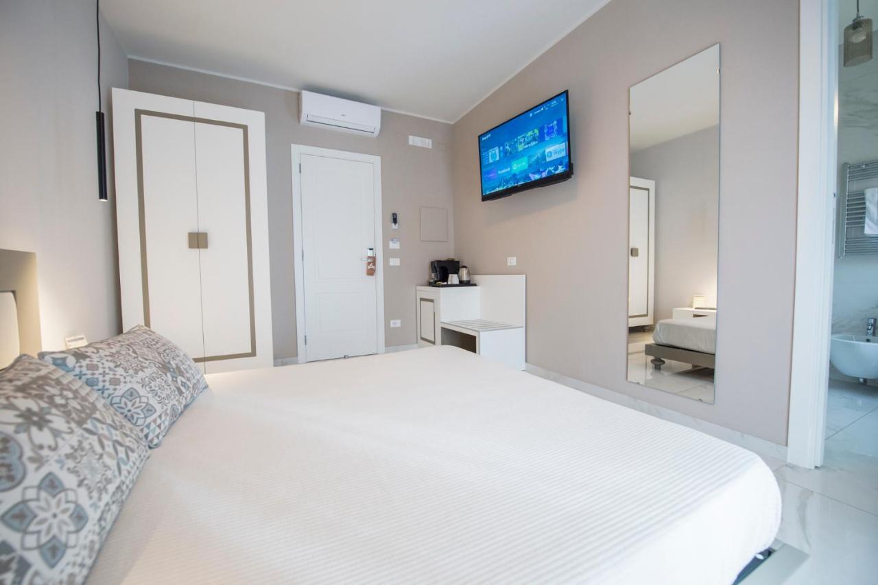 Milazzo Aeolian Sea Port B&B Екстер'єр фото